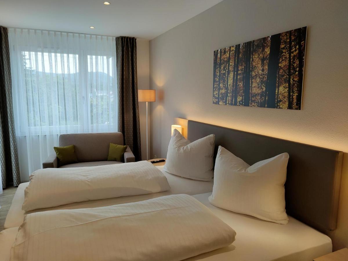 Hotel-Restaurant Und Gaestehaus Loewen Süßen Εξωτερικό φωτογραφία