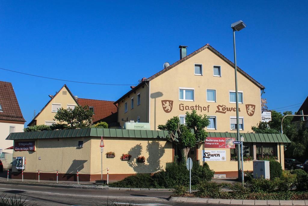 Hotel-Restaurant Und Gaestehaus Loewen Süßen Εξωτερικό φωτογραφία