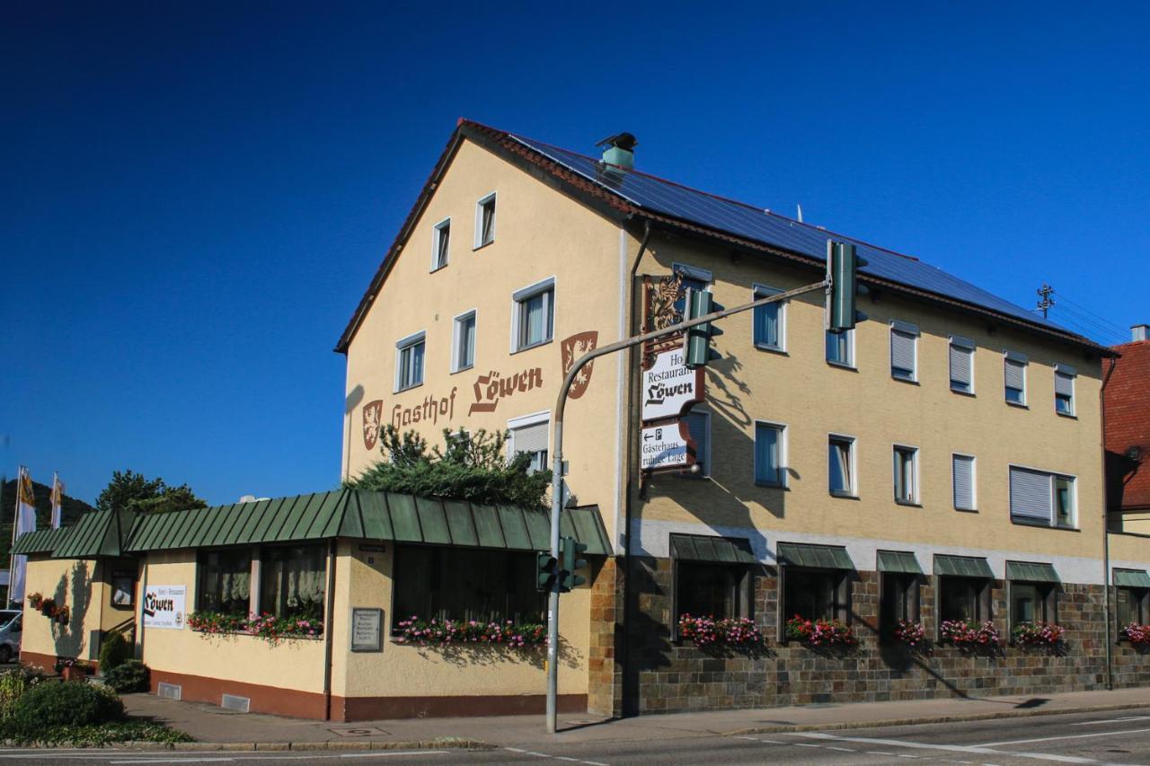 Hotel-Restaurant Und Gaestehaus Loewen Süßen Εξωτερικό φωτογραφία