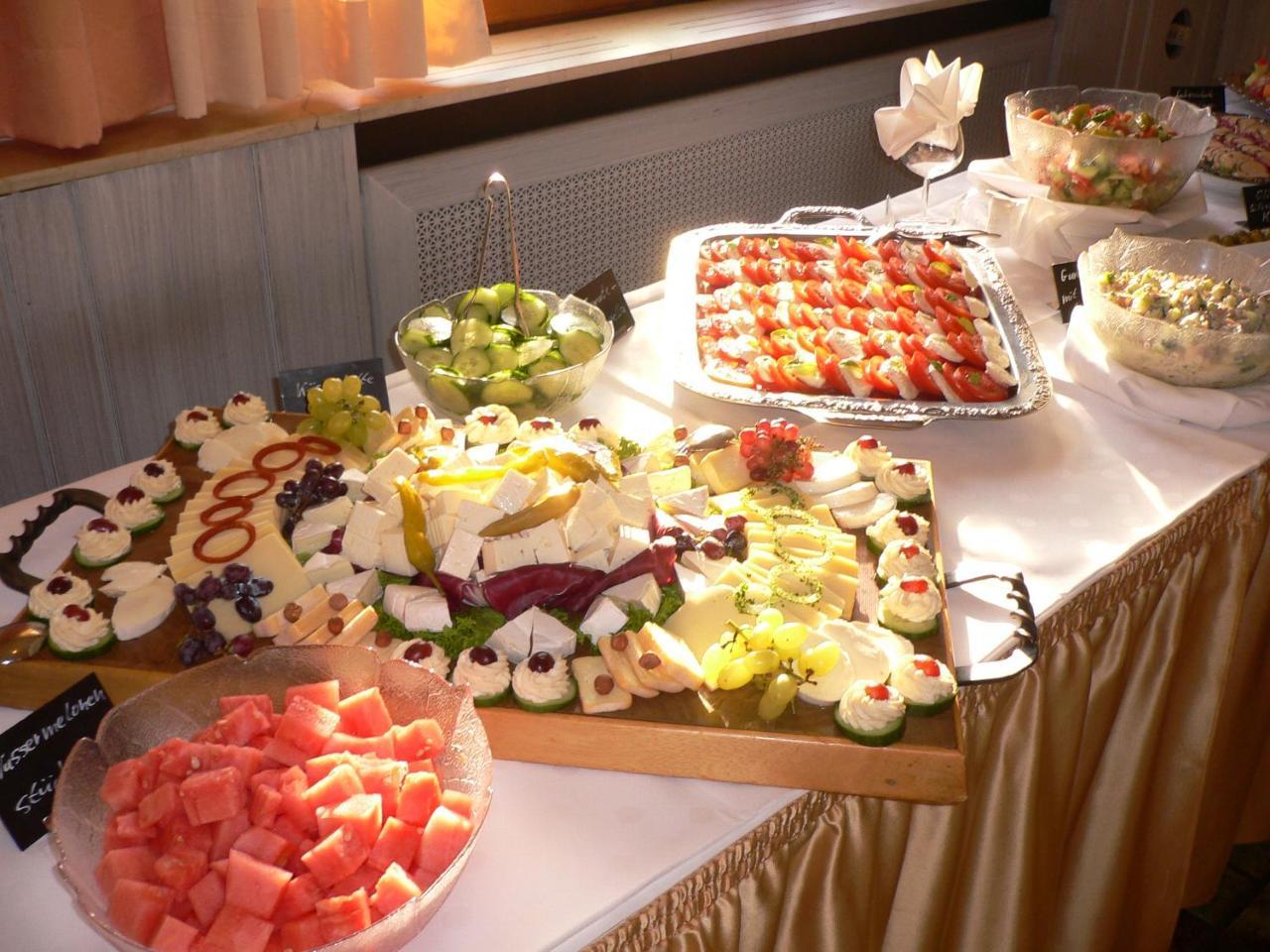 Hotel-Restaurant Und Gaestehaus Loewen Süßen Εξωτερικό φωτογραφία